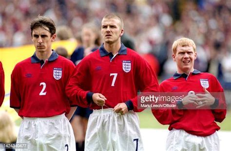 Paul Scholes England Photos And Premium High Res Pictures Getty Images