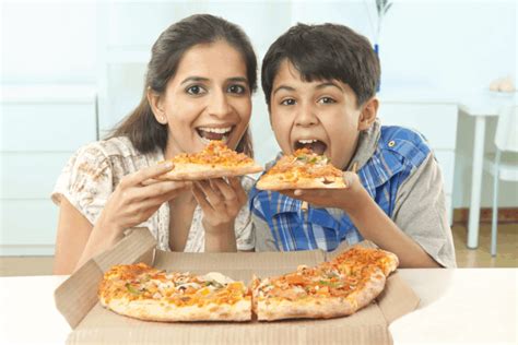Phim thái lan, phim nhật bản, phim ấn độ, phim nga, phim mỹ, phim việt nam, phim đặc sắc, những bộ phim chiếu rạp hay nhất. Ăn bốc như người Ấn Độ có giúp bạn khỏe hơn? • Hello Bacsi