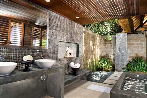 Key 2 Luxury Properties Outdoor Bathroom Design Indoor Outdoor