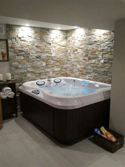 48 Indoor Hot Tub Room Decorating Ideas