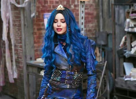 Pin By Adriana Vigil On Descendentes Evie Descendants Disney Descendants Movie Disney