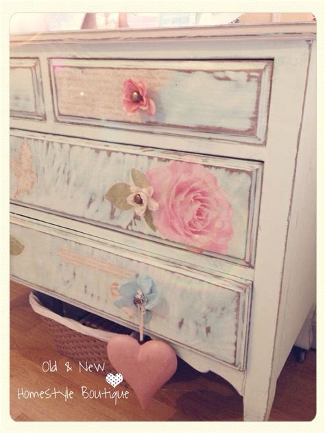 These plans have been modified for all skill. My pretty chest of drawers makeover..... | Shabby chic ...