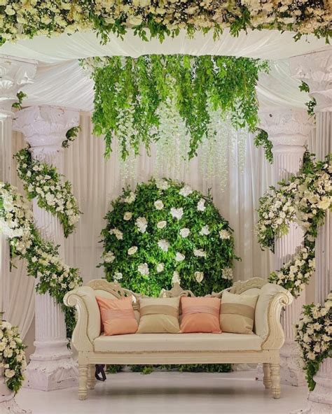 Top 5 Wedding Stage Decoration Ideas The Wedding School