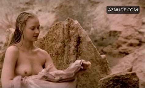 Blagoslovite Zhenshchinu Nude Scenes Aznude