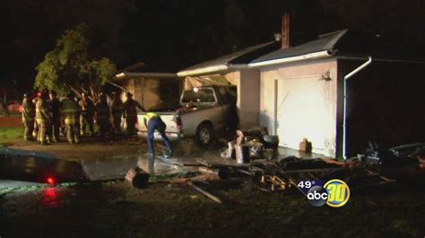 Suspected Drunk Driver Slams Truck Into Fresno Home Abc30 Fresno