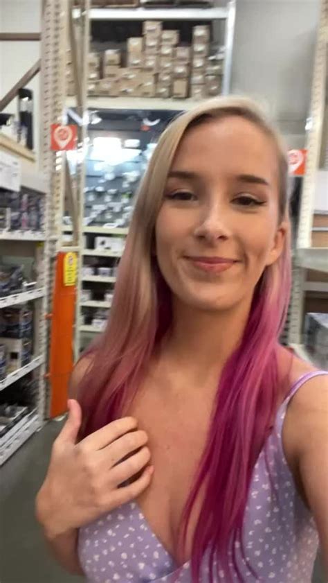 flashing with my best friend at home depot scrolller