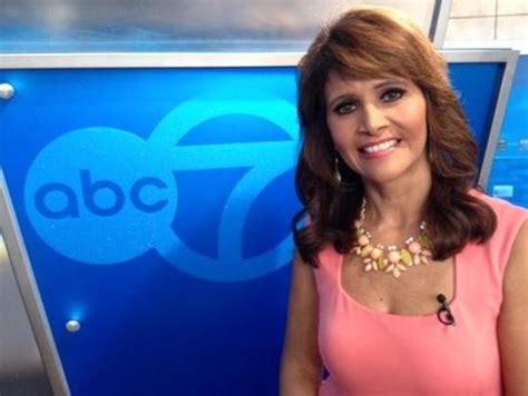 Chicago News Anchor Sylvia Perez Of Wls Channel 7 Abc