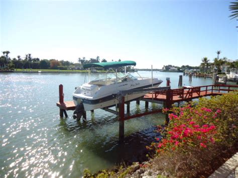 1999 Chaparral 23 Deck Boat Powerboat For Sale In Florida