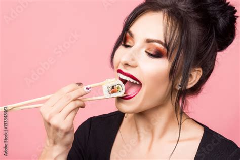 Beauty Sexy Woman Eating Sushi Sushi Rolls Fashion Model Girl Eating