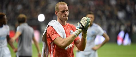 Sels started his youth career at kontich, but transferred to lierse at the age of seven. Matz Sels