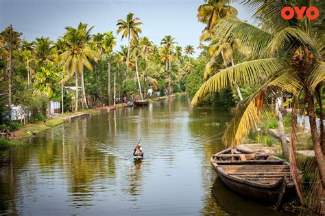 Sailing Through The Alappuzha Backwaters A Travel Guide Oyo Hotels