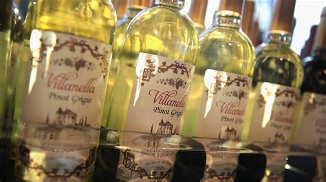 Where Aldi Really Sources Its Wine From