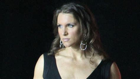 Stephanie Mcmahon Talks Wardrobe Malfunction On Wwe Raw Advice From Vince Favorite Tv Moment