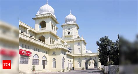 Lucknow University Lucknow University To Begin Ug Admissions From