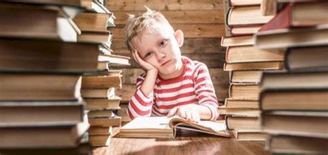 أسباب عزوف الأطفال عن القراءة