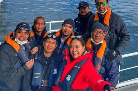 Karen Davila Pays Tribute To Cruise Ship S Pinoy Crew Abs Cbn News
