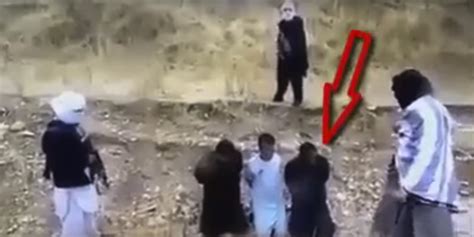 Isis Prisoner Moments From Death Pulls Off The Most Epic Escape Plan