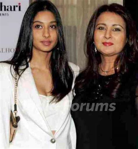 Poonam Dhillon With Her Daughter Media