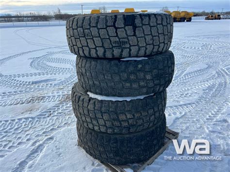 4 Michelin X Snowplus 175r25 Grader Tires