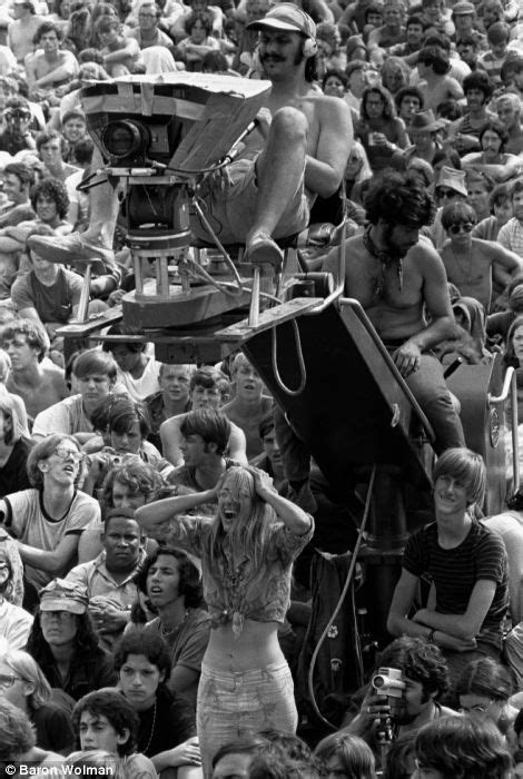 Woodstock 45 Years On Previously Unseen Photos Woodstock Photos