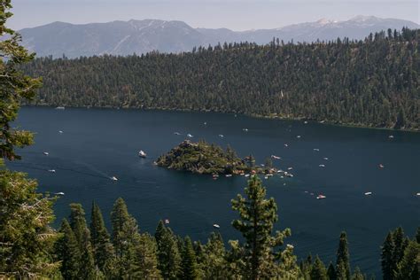 Emerald Bay And All Its Tourist Explore California Lake Tahoe Tourist