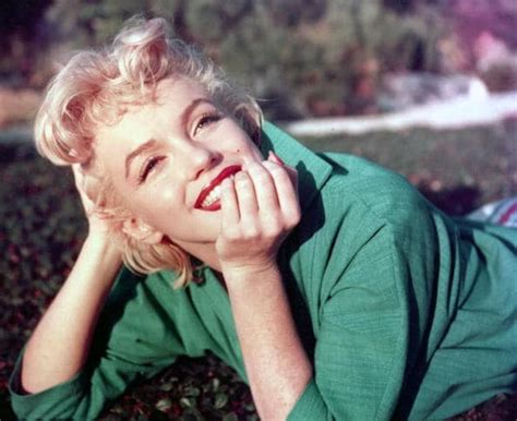 Marilyn Monroes Long Lost Nude Scene With Clarke Gable From Movie