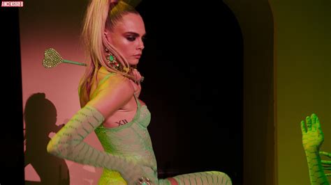 Naked Cara Delevingne In Savage X Fenty Show Hot Sex Picture
