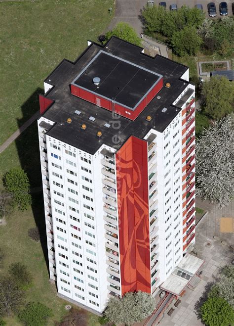 Luftaufnahme Erfurt Hochhaus Gebäude Im Wohngebiet Im Ortsteil Moskauer Platz In Erfurt Im