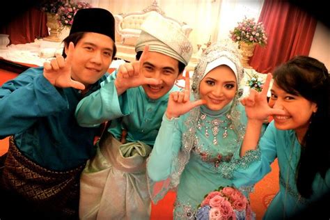 Merah lebih banyak diartikan sebagai bentuk. Life's like that!: Siri Jom Tawen-Tawen! - Perihal ...