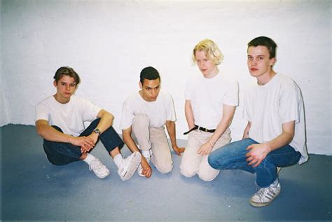 Bandet liss udgav ifølge soundvenue sin første ep i 2016. Modzik