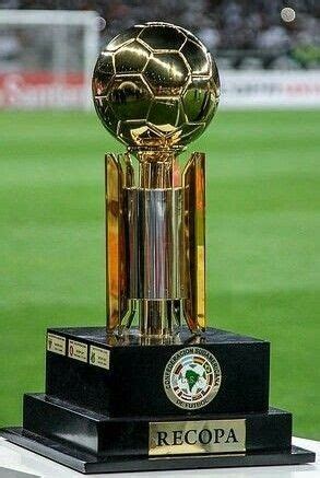 Maybe you would like to learn more about one of these? Recopa Sul-americana | Trofeu futebol, Tudo sobre flamengo ...