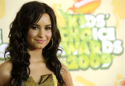 Demi Lovato Nickelodeons 22nd Annual Kids Choice Awards Demi