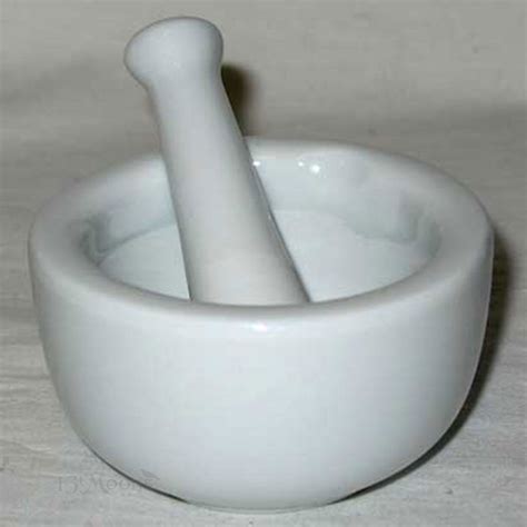 Porcelain Mortar Pestle Small In 2020 Mortar Pestle White Ceramics