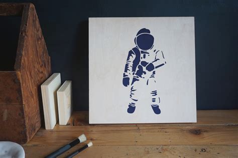 Astronaut Stencil 85″x11″ Stencil 1