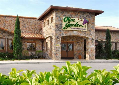 You can look at the address on the map. Olive Garden... - Olive Garden Italian Restaurants Office ...