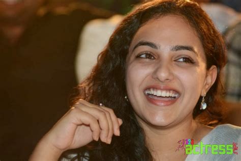 Homely Girls Kerala Beauty Cute Smile Photo Gallery