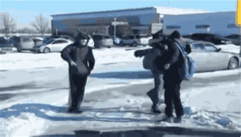 Father Films People Slipping Over On Ice For Six Minutes Funny People