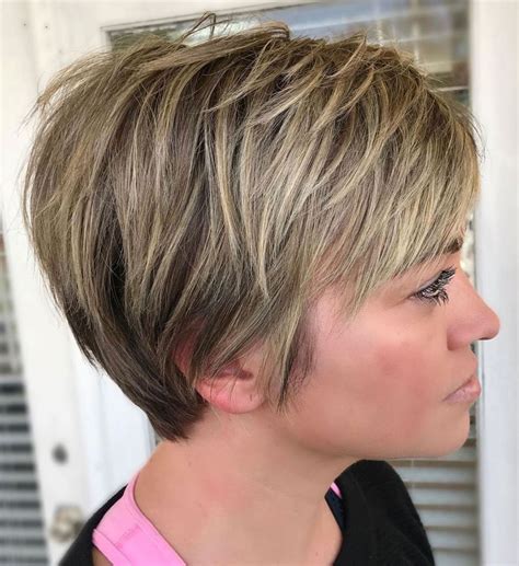 Easy Care Tapered Pixie Hairstyle In 2020 Fine Hair Hair Styles