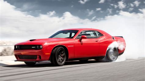 Why 707 Hp Dodge Challenger Hellcat Doesnt Conflict With Green Goals