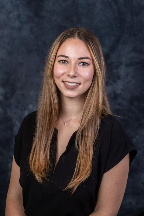 Sophie Nieto-Muñoz, Reporter