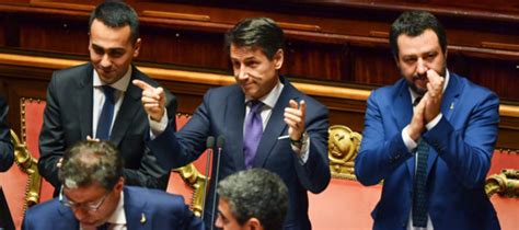 Darò la fiducia al governo conte in base alla posizione che avrà il pd rispetto alle dichiarazioni fatte dal ministro de micheli o se il ministro stesso chiarirà meglio. Chi ha votato la fiducia al governo Conte, partito per partito