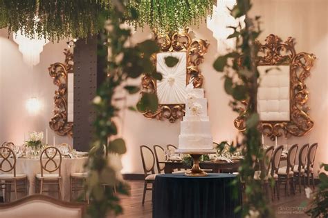 The caramel room is a restaurants company based out of wilton pl, london, united kingdom. The Caramel Room at Bissinger's - St Louis, MO