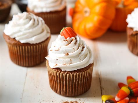 21 Thanksgiving Cupcake Ideas