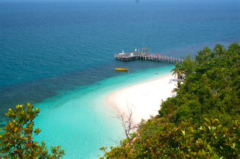 For visitors who are looking for tranquility and peace, pulau rawa is the best island to visit. Pulau Rawa (Rawa Island) Pantai Terindah Di Malaysia ...