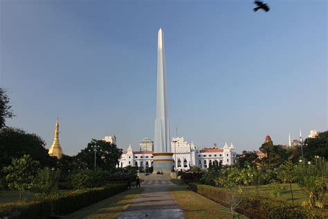 Todo apuntaba a que independence day 3 jamás iba a existir, pero gracias al acuerdo de fox con disney podrían resucitar al película. Independence Day (Myanmar) - Wikipedia