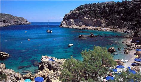 Rhodos er fyldt med restauranter og tavernaer, ikke mindst i rhodos by og i faliraki. Faliraki Pictures | Photo Gallery of Faliraki - High ...