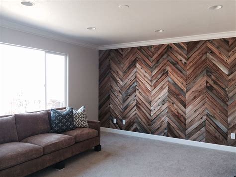 20 Reclaimed Wood Accent Wall