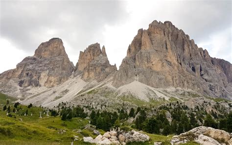 Dolomites Hike Sassolungo Val Gardena
