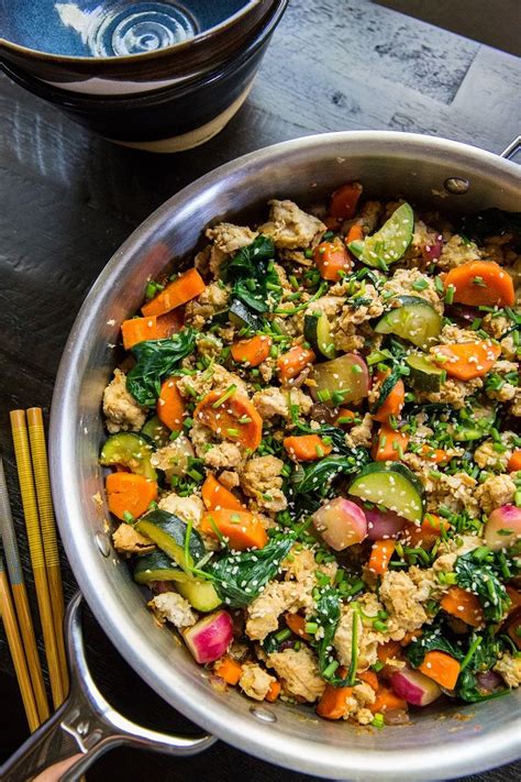 Teriyaki Ground Turkey Skillet with Vegetables - an easy, low-carb