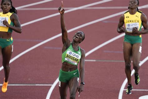 Nigeria’s Tobi Amusan Sets World Record Wins Women’s 100 Hurdles Gold At World Athletics